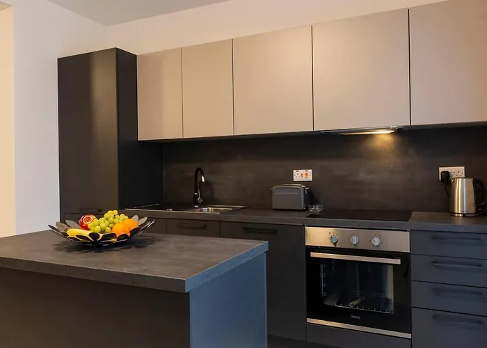 Beautiful Modern 2br Apartmán *